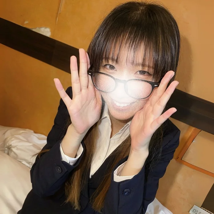FC2-PPV-4975620 【個撮】高身長モデル体型の小悪魔系教育実習生の秘密バイト、敏感な体に大量中出し thumbnail